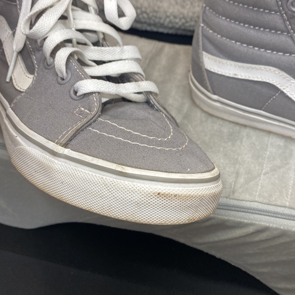 Vans - Picture 4 of 4